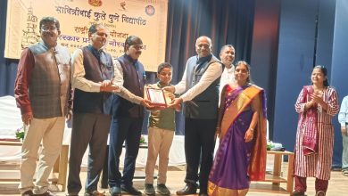 त्र्यंबकेश्वर महाविद्यालयास रासेयो जिल्हास्तरीय उत्कृष्ट महाविद्यालय पुरस्कार