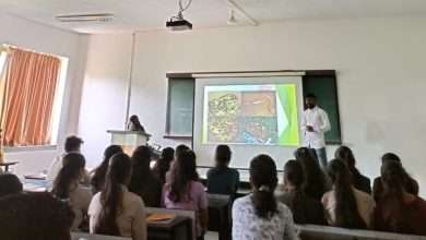 संदीप फाऊंडेशन संचालित फार्मसी महाविद्यालयात सर्पदंशावर मार्गदर्शन