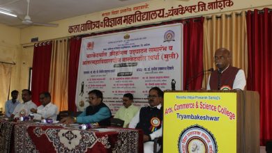 β : त्र्यंबकेश्वर :⇒ 'शारीरिक तंदुरुस्तीसाठी खेळ आवश्यक आहे'-  अँड.नितीन ठाकरे - ( प्रतिनिधी : समाधान गांगुर्डे )