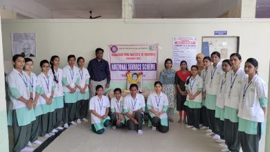 येडशी :⇔ केशवराव पाटील इंस्टिट्युट ऑफ़ फार्मसी महाविद्यालयात  क्रांतीज्योती सावित्रीबाई फुले यांना अभिवादन -( प्रतिनिधी : सुभान  शेख )