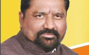 β : नाशिक:⇔निष्ठावान कार्यकर्ता सत्यवचनी  हरिश्चंद्र चव्हाणांची बंडखोरी अटळ;भाजपात घमासान दिंडोरीत चव्हाणांचा विजय निश्चित,आज उमेदवारी अर्ज भरणार-(प्रतिनिधी : डॉ. भागवत महाले)