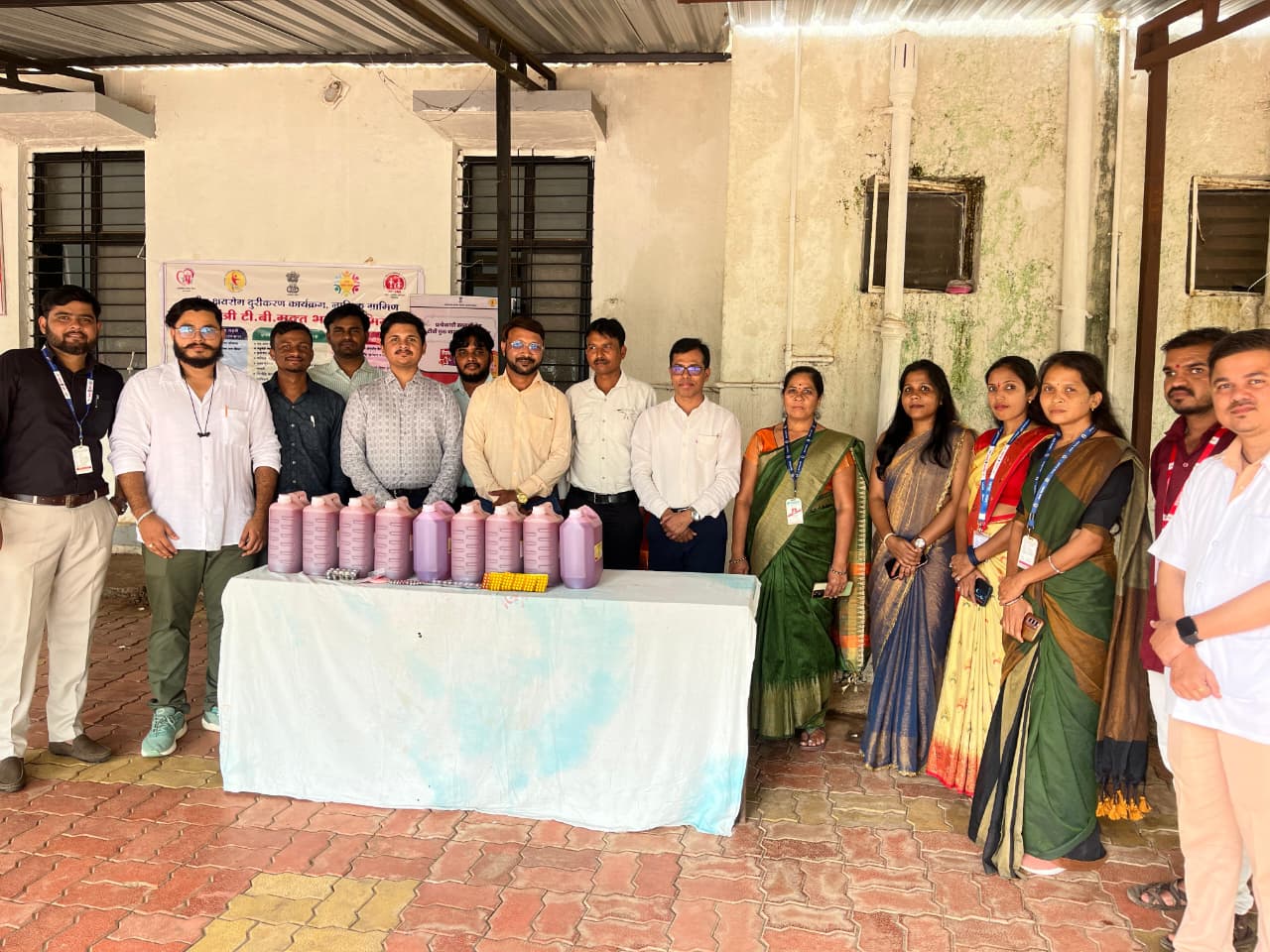 नगरसेवक आहेर यांच्याकडून सुरगाणा ग्रामीण रुग्णालयास औषधदान, अनोखी मदत…