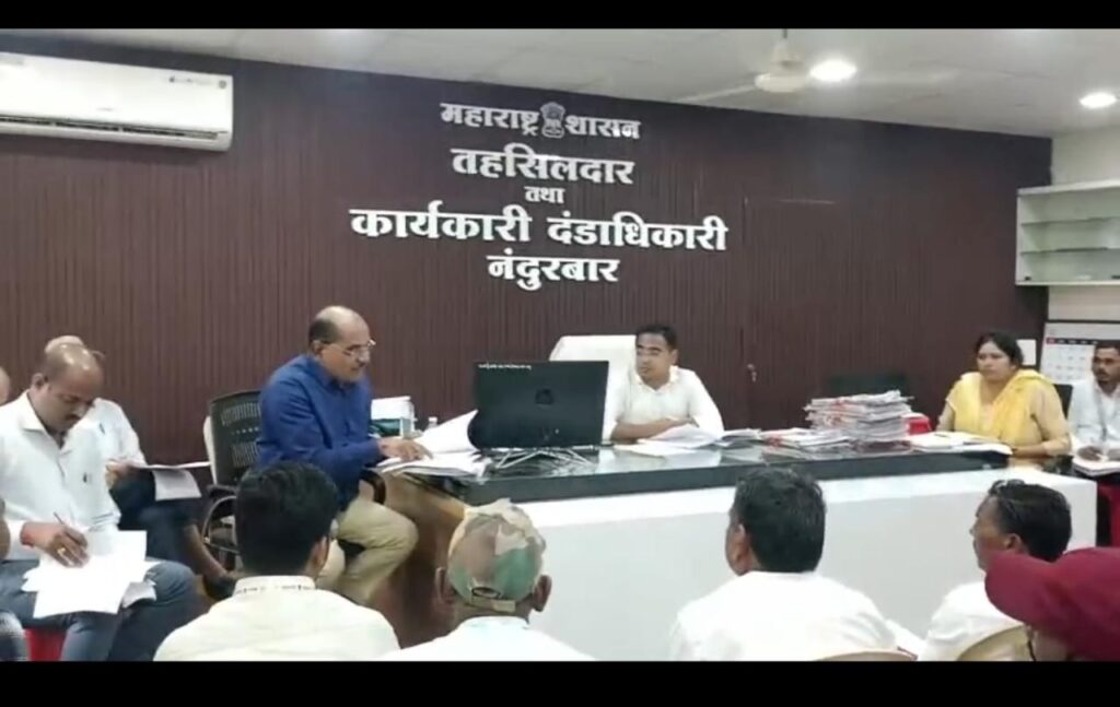 नंदुरबार जिल्ह्यात अतिवृष्टीग्रस्त शेतकऱ्यांना दिलासा! तहसीलदारांकडून उद्यापासून पंचनामे सुरू करण्याचे आदेश- (नंदुरबार : प्रतिनिधी - सईद कुरेशी) फोटो ४ नंदुरबार 30 १० २०२५