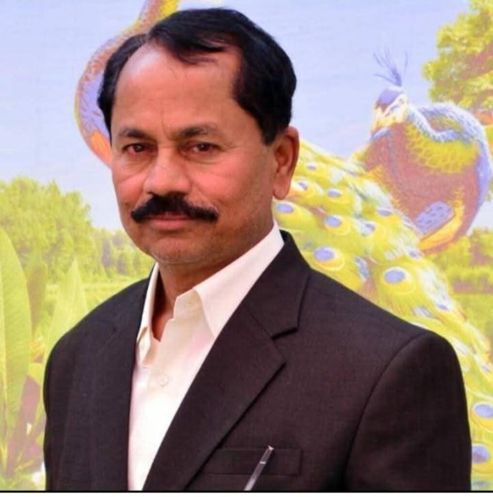 फोटो १ dr. awari सर