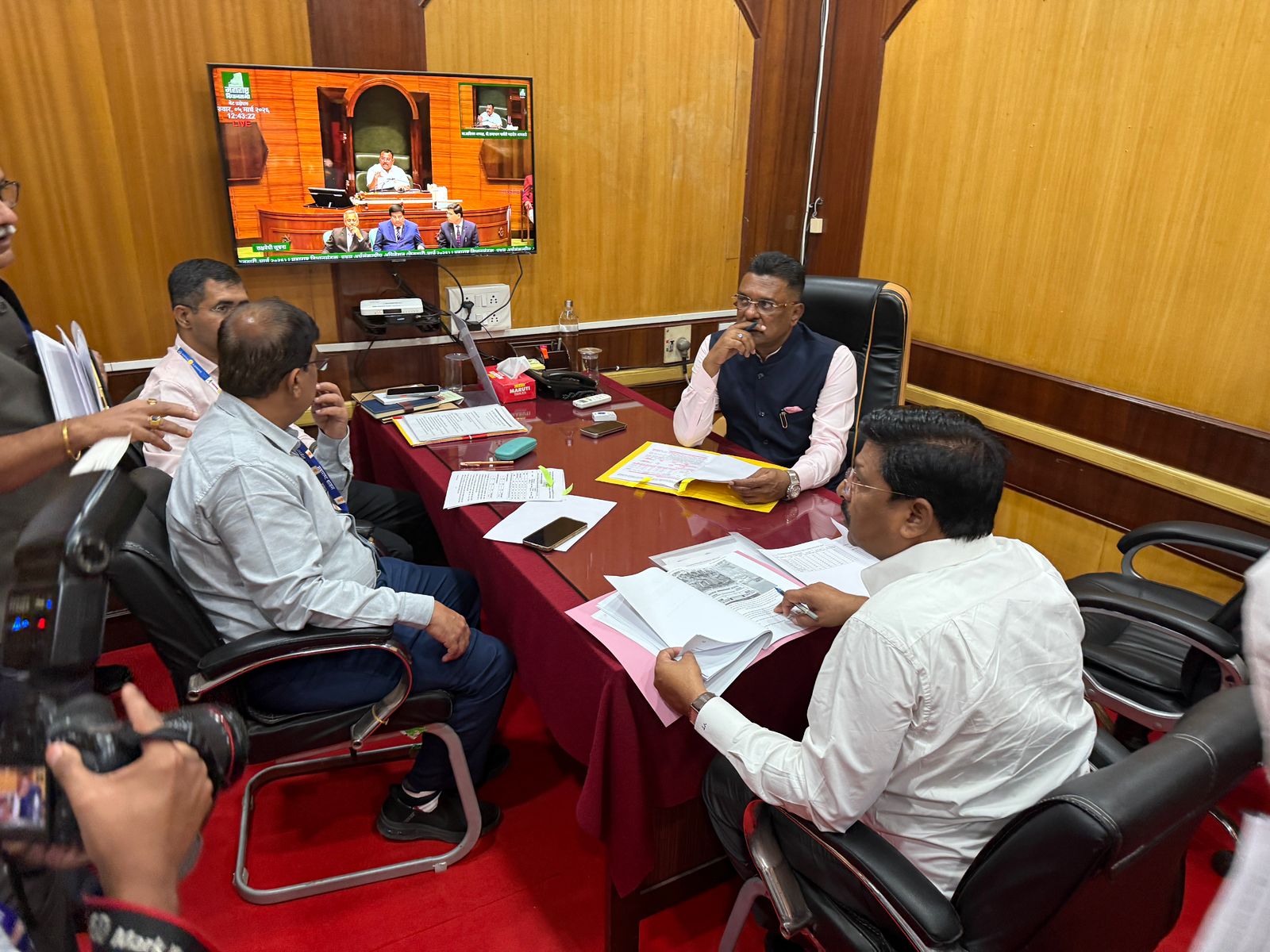 पालघर:-पालघर जिल्ह्यासाठी मोठा दिलासा : पुढील दोन वर्षांत २०० नवीन एस.टी. बसेस – आमदार विलास तरे-(प्रतिनिधी : बाळकृष्ण ढोके)