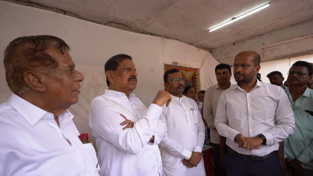 फोटो १ पालघर 