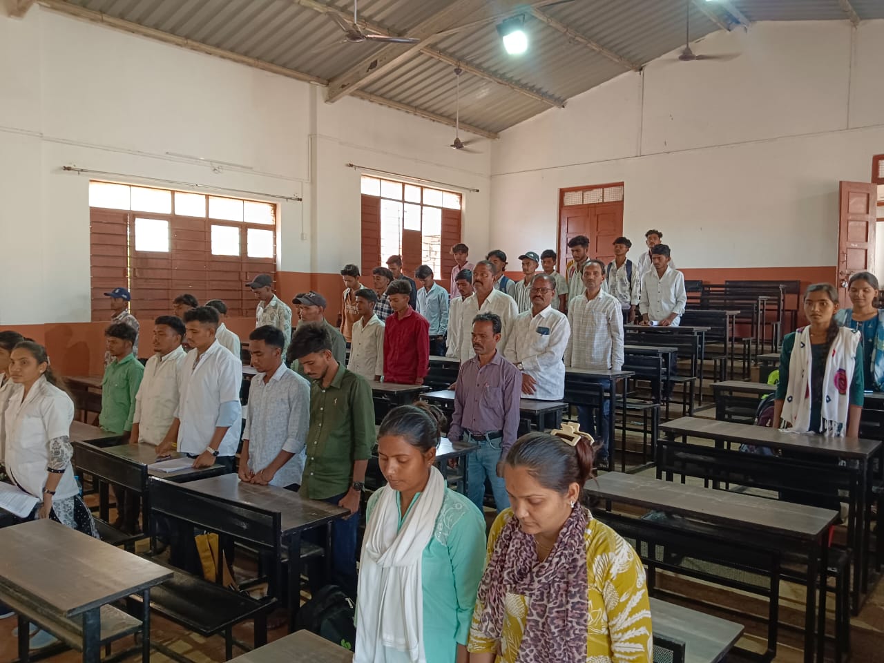 सुरगाणा महाविद्यालयात ज्येष्ठ अभिनेते नाना पाटेकर यांना भावपूर्ण श्रद्धांजली!
